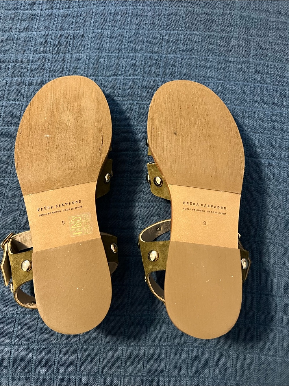 Freda Salvador: Sera Fisherman Sandal - Olive Suede w/ Gold Studs EUC - Picture 4 of 13